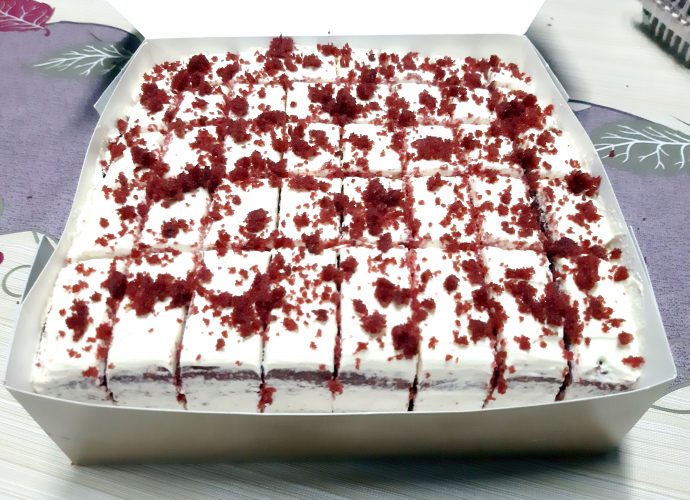 Homemade Halal Tapak Kuda &amp; Kek Lapis For Sale Cake Lapis